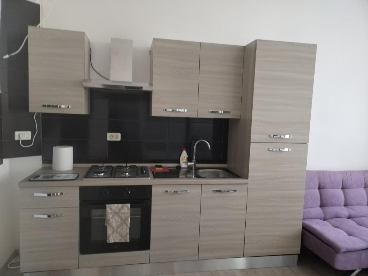 오라데아 Apartament Nimfea 아파트 외부 사진